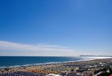 rimini veduta della spiaggia
