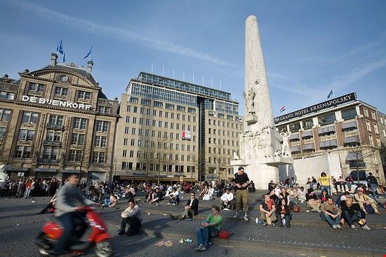 Piazza Dam Amsterdam Jorge Royan - Creative Commons Jorge Royan