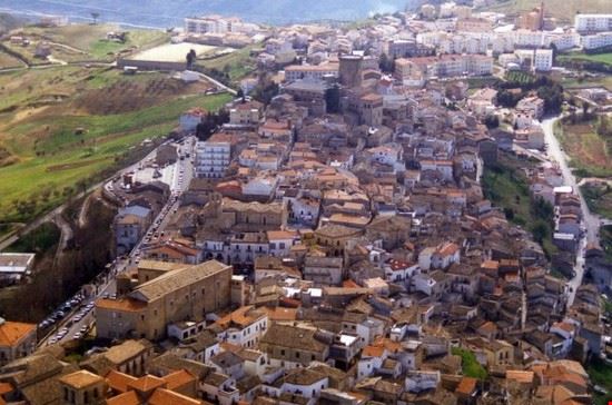 Centro Storico suggestivo scorcio panoramico del centro storico. Fuori dall'inquadratura, nella parte inferiore, rimangono i quartieri arabi (Ràbata e Saracena).  