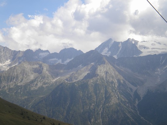 Gruppo della Presanella  visto dalla Malga Valbiolo