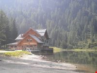 Rifugio Lago Nambino