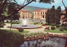 Giardini e Palazzo Municipale