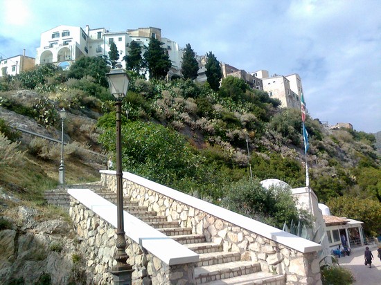 sperlonga a maggio