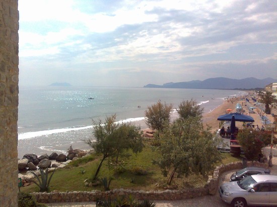 sperlonga a maggio