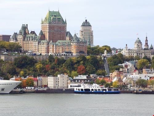  Québec Vlad Ghiea - www.shutterstock.com Vlad Ghiea