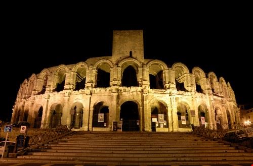  Arles Philip Lange - www.shutterstock.com Philip Lange