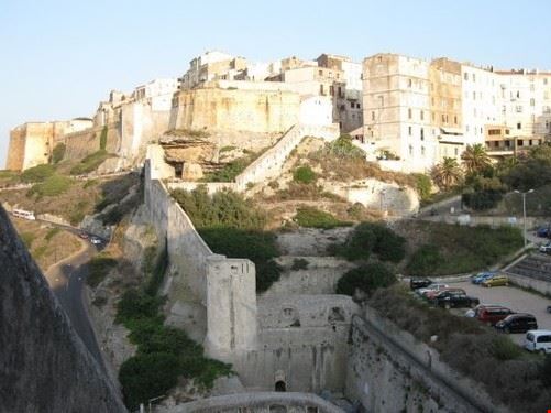  Bonifacio  