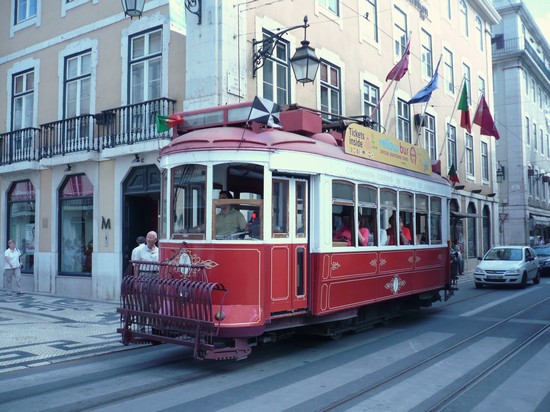 tram