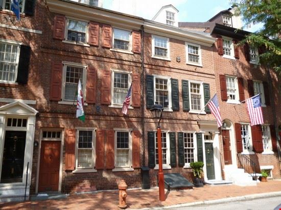  Philadelphia  