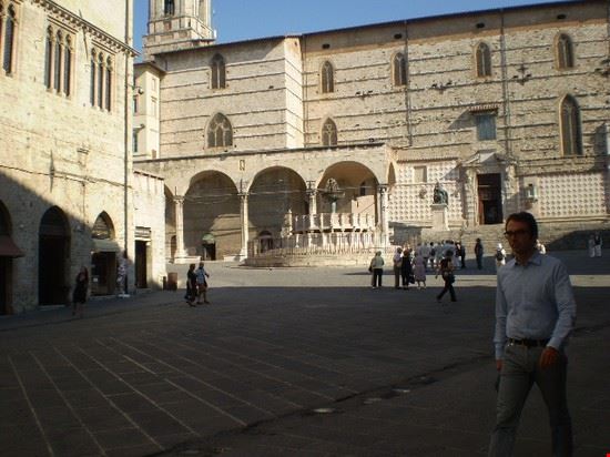 Piazza IV Novembre Piazza IV Novembre  