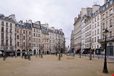 Place Dauphine a Parigi