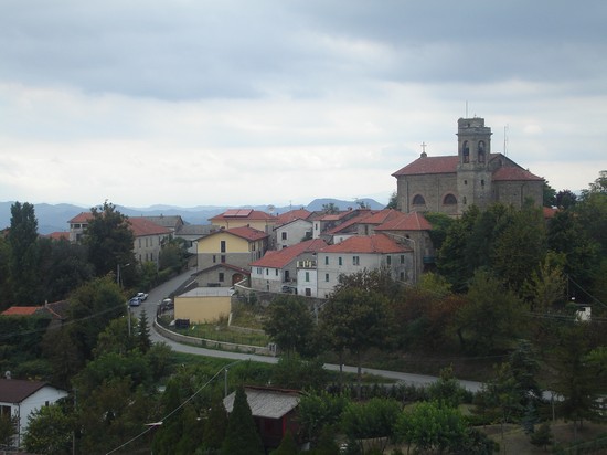 Veduta del Borgo medioevale di Cavatore Alessandria