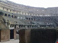 all'interno del Colosseo