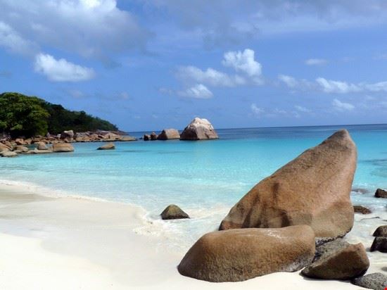  Praslin  