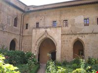 Santa Scolastica. Portale