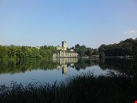 Passeggiata lungo il fiume