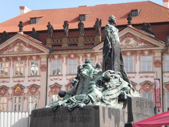 Monumento a Jan Hus