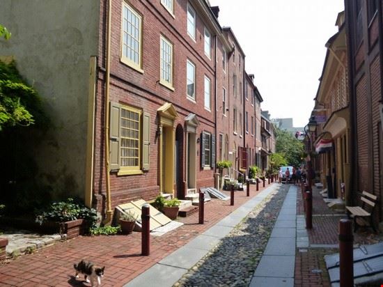  Philadelphia  