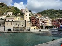 La chiesa e la spiaggetta