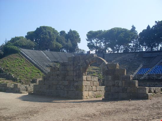Area archeologica di Tindari e Santuario Teatro greco di Tindari Nino Nino