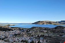 Lago Titicaca,tra la Bolivia ed il Perù