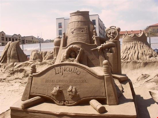  Cervia  