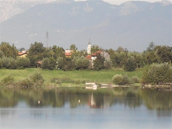 Lago artificiale
