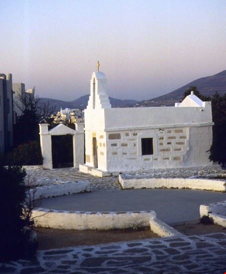  Paros  