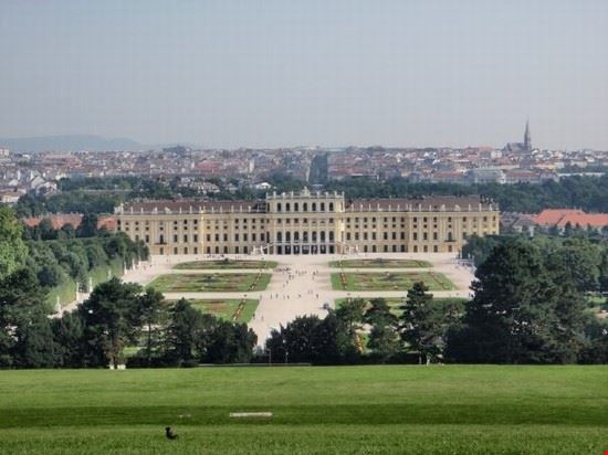Schonbrunn Palace Vienna  