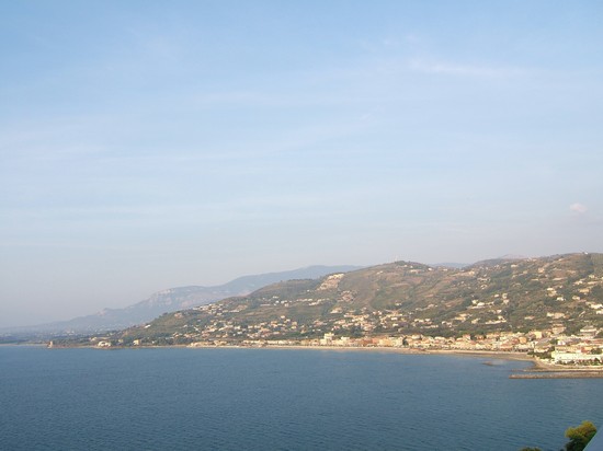 la costa nord e la spiaggia