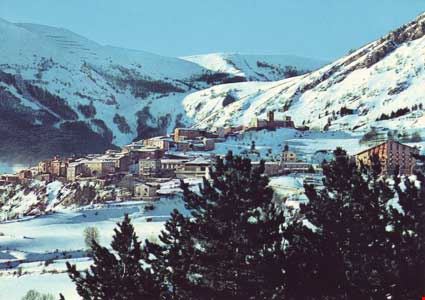  Rocca di Cambio  
