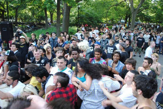 Un concerto al Tompkins Square Park