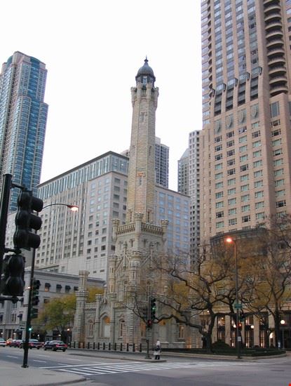Water Tower Chicago Gabbe - Creative Commons Gabbe