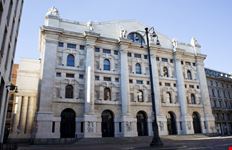 Palazzo della Borsa a Milano