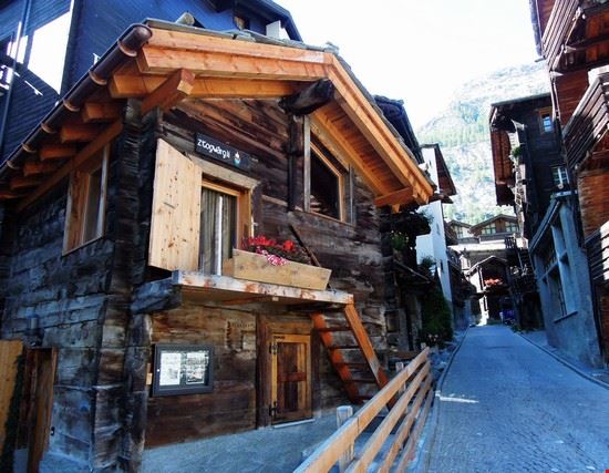  Zermatt  