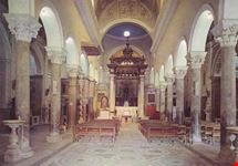 terracina interno della cattedrale sec xii