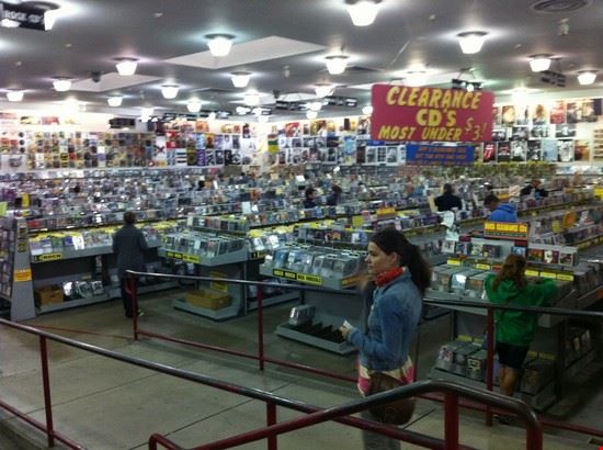 Amoeba Music - luisvilla - luisvilla - Creative Commons