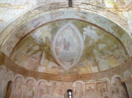 Chiesa Sant'Andrea - alcuni affreschi del catino absidale