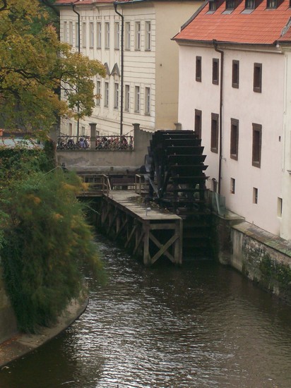 mulino ad acqua