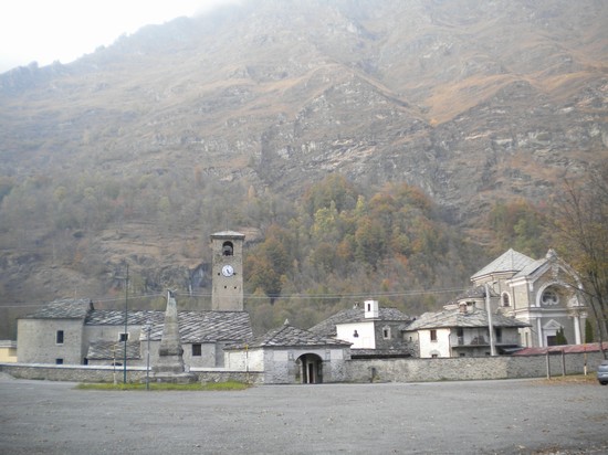 Piazza C. Ferrero Milone