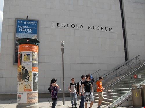 Museo Leopold - parole al vento - parole al vento - Creative Commons