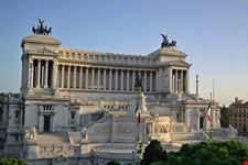 rome monument victor emmanuel ii vittoriano a rome