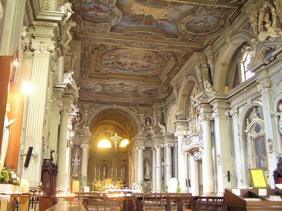 Interno della chiesa di Sant'Agostino a Modena