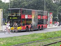 Autobus 100