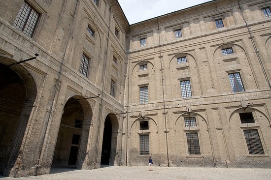 parma palazzo della pilotta a parma