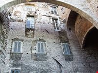 perugia particolare del centro storico di perugia