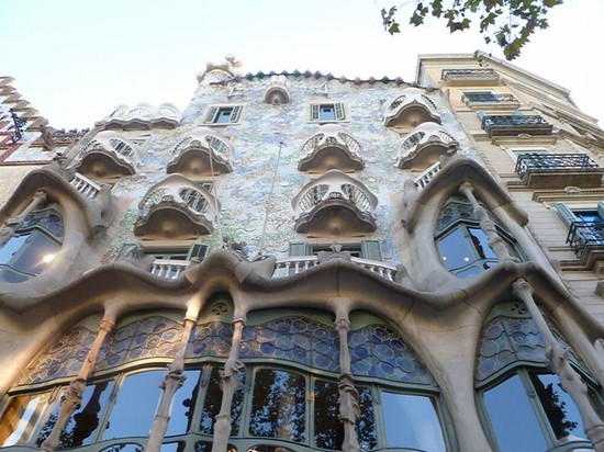 facciata casa battlò