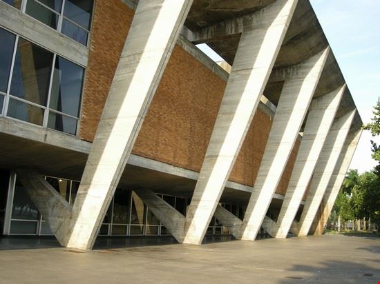Museo di Arte Moderna - leonelponce - leonelponce - Creative Commons