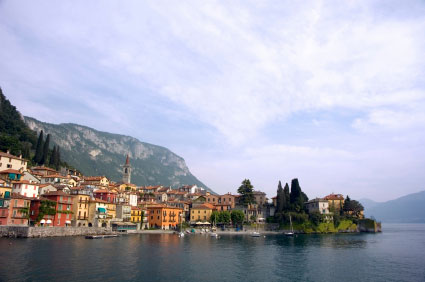 Veduta del lungolago