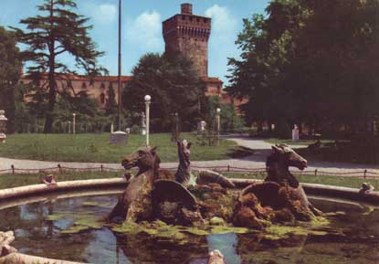 Giardini Salvi e Torri di Porta Castello
